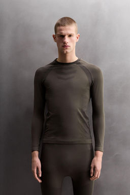 FIRST LAYER SKI T-SHIRT - Zara фото 16