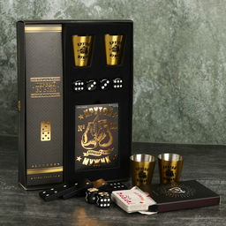 Подарочный набор мужской «Крутой мужик»: карты, домино, стопки 2 шт х 30 мл, кости игральные 4 шт