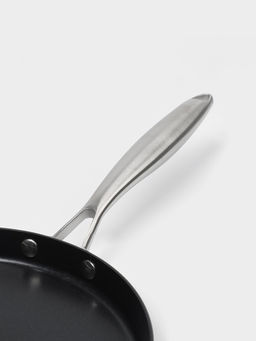 Блинная сковорода 3Ply Hanna Knövell, d=28 см, h=3 см, толщина 2.2 мм, индукция, антипригарное покрытие, нержавеющая сталь