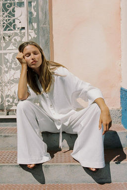 WIDE-SLEEVE LINEN BLEND SHIRT