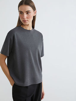 Bisiklet Yaka Oversize Kad?n Ti??rt