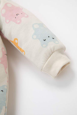 Комбинезон из чесаного хлопка с длинными рукавами и рисунком из волокнистого волокна 1,6 для маленьких девочек - Defacto фото 4