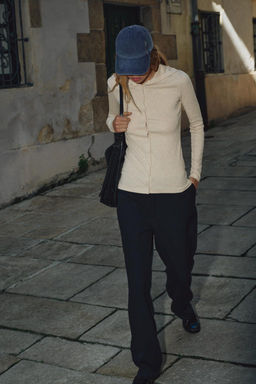 RIBBED BUTTON JACKET