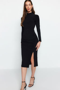 TRENDYOLMILLA Antrasit Duz Drape Detayl? Y?rtmacl? Dik Yaka Fitted/Vucuda Oturan Esnek Orme Elbise TWOAW24EL00134  фото 2