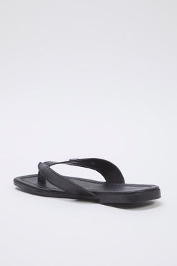 Trendyol Shoes Siyah Toka Aksesuar Detayl? Parmak Aras? Duz Kad?n Terlik TAKSS25TE00011 - Trendyolmilla фото 7