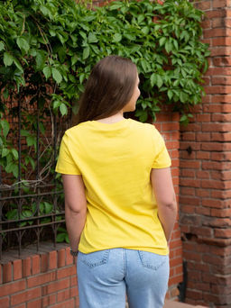 Футболка женская 533 Желтый* 420 Be Friends  фото 3