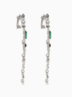 Клипсы для ушей висячие со стразами QF Ажур, капли с завитками, цвет бело-изумрудный в серебре