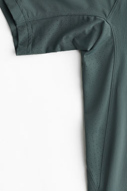 Camiseta de deporte con CoolMove Muscle Fit - H&m фото 5