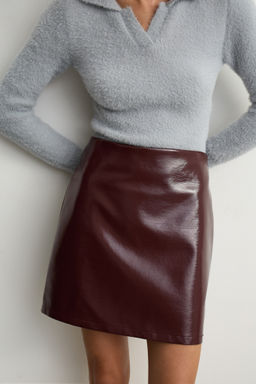 Юбка мини из лакированной жатой кожи - Mollis фото 3