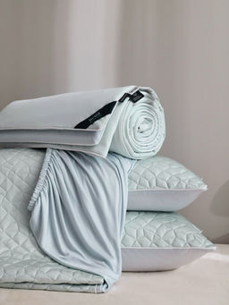 Одеяло Mency Tencel с наматрасником с наволочками ODMNAMT04