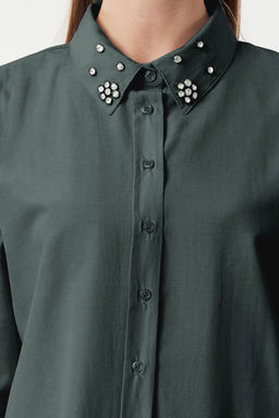 Koyu Yesil Yakas? Tas Detayl? Oversize Dokuma Gomlek TWOAW24GO00168