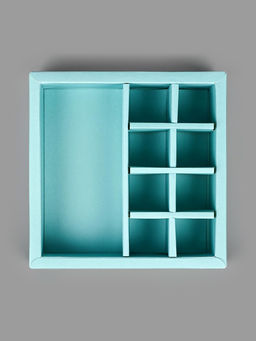 Цена за 5 шт. Коробка под 8 конфет и шоколад с ячейками, кондитерская упаковка, «Флюид» 18×18×4 см