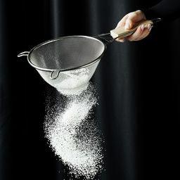 Сито для просеивания с деревянной ручкой Доляна «Стандарт», d=18 см, нержавеющая сталь