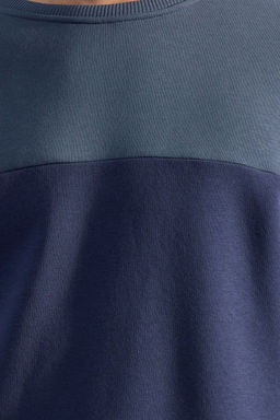 TRENDYOL MAN Lacivert Oversize/Genis Kesim Renk Bloklu Ici Polarl? Basic Sweatshirt TMNAW25SW00013 - Trendyolmilla фото 3
