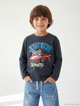 Bask?l? Erkek ?ocuk Ti??rt 3l?