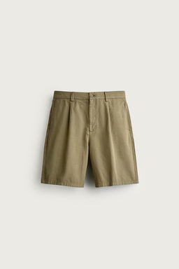 BERMUDA PLIEGUES REGULAR FIT / Beige