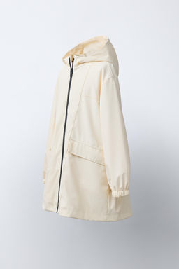 CAZADORA CAPUCHA ENGOMADA WATER REPELLENT / Mantequilla - Zara фото 3