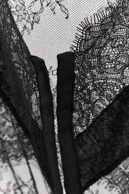 ASYMMETRIC LACE TOP - Zara фото 6