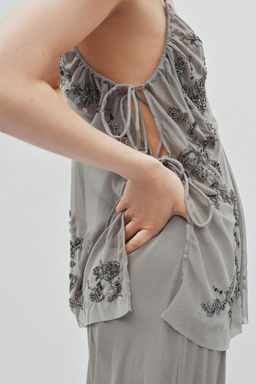 TOP BORDADOS LENTEJUELAS / Gris claro - Zara фото 4