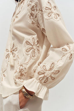 EMBROIDERED TEXTURED BLOUSE - Zara фото 3