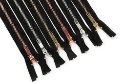 Молния Металл декоративная Gamma Premium SDV-3 80 см с брелком под золото золото однозамковая Тип 3 1 шт разъёмная