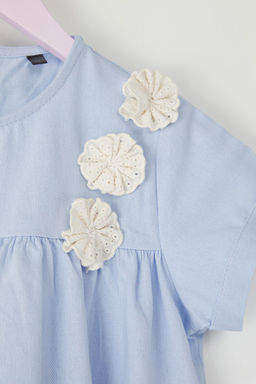 Ac?k Mavi K?z Cocuk %100 Pamuk Mini Cicekli K?sa Kollu Bayraml?k Dokuma Elbise TKDSS25EL00021 - Trendyolmilla фото 5