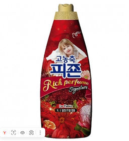RICH PERFUME SIGNATURE La Fiesta <Hi-Enriched  Fabric Softener> - Кондиционер для белья "Rich Perfume SIGNATURE" (парфюмированный супер-концентрат с ароматом «Фиеста») , 1000 ml