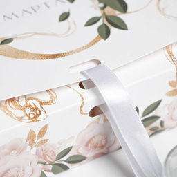 Коробка складная подарочная 8 марта, золото, 20 х 18 х 5 см, БЕЗ ЛЕНТЫ - Дарите счастье фото 3