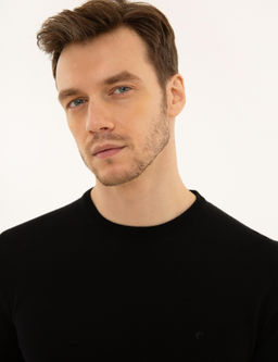 Черный базовый трикотажный свитер с круглым вырезом - Cacharel фото 8