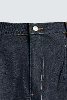 PLEATED RELAXED FIT DENIM BERMUDA SHORTS - Zara фото 8