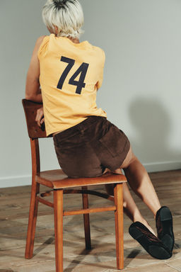 SUEDE EFFECT MINI SHORTS - Zara фото 4