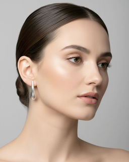 Стильные серьги