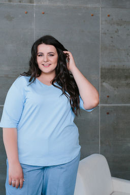 Футболка женская