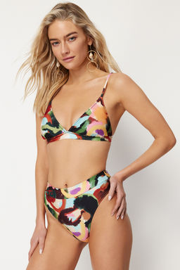 TRENDYOLMILLA Cicek Desenli Ucgen Yuksek Bel High Leg Hipster Bikini Tak?m? TBESS22BT0016  фото 36