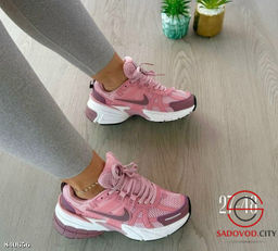 Кроссовки женские весенние