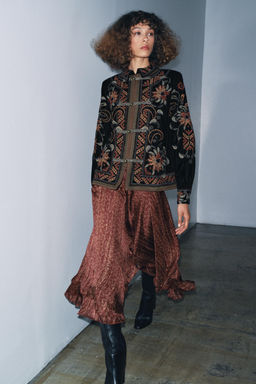 ZW COLLECTION EMBROIDERED VELVET JACKET
