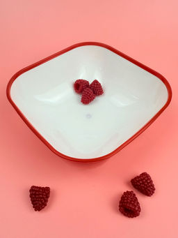 Цена за 2 шт. Миска пластиковая 800мл (цвет микс) OLS-179-21