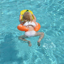 Freds swim academy / Надувной круг для обучения плаванию Swimtrainer 'Classic' 2-6 лет