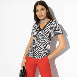 Футболка Любовь рядом (стильная) - Charutti фото 2