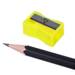 Цена за 72 шт. Точилка пластиковая «Классическая», МИКС, «Смешарики»