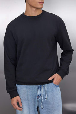 Siyah Regular/Normal Kesim Ici Polar/S?cak Tutan Sweatshirt TMNAW21SW1208