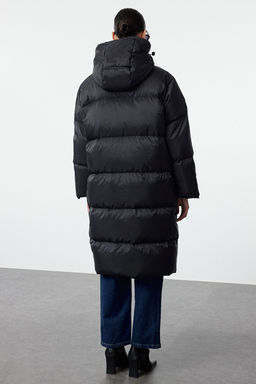 Siyah Oversize Kaz Tuylu Su Iticili Uzun Sisme Mont TWOAW25MO00103 - Trendyolmilla фото 5