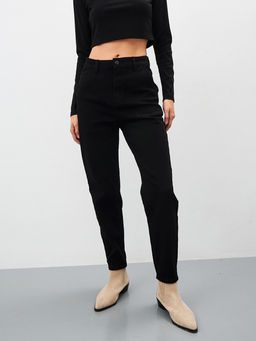 Женские джинсы mom fit с высокой посадкой
