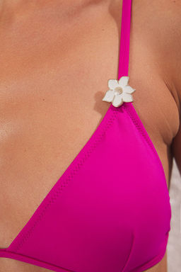 TRENDYOLMILLA Fusya Ucgen Aksesuarl? Bikini Ustu TBESS25BU00033 фото 13