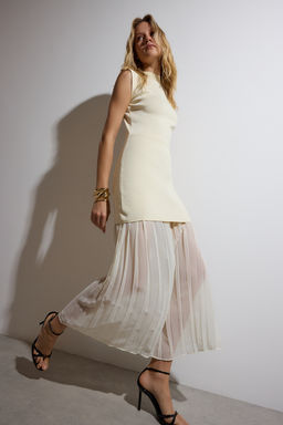 Limited Edition Ekru Tul Garnili Maxi Triko Uzun Elbise TWOAW26EL00100 - Trendyolmilla фото 2