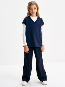 Темно-синий жилет