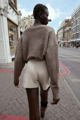 JERSEY SOFT PUNTO ESCOTE PICO / Vis?n vigor? - Zara фото 5