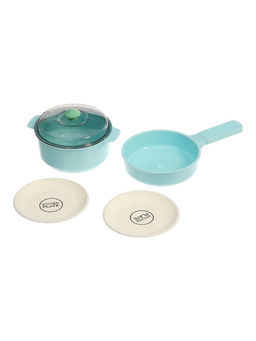 Игровой набор" Кухня" 22 предмета, вода из крана, 46 см