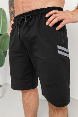 Спортивные шорты