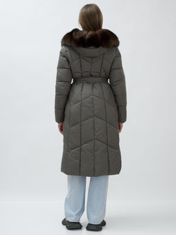 Пальто женское зимние с мехом песец люкс класса серого цвета 625Sr
